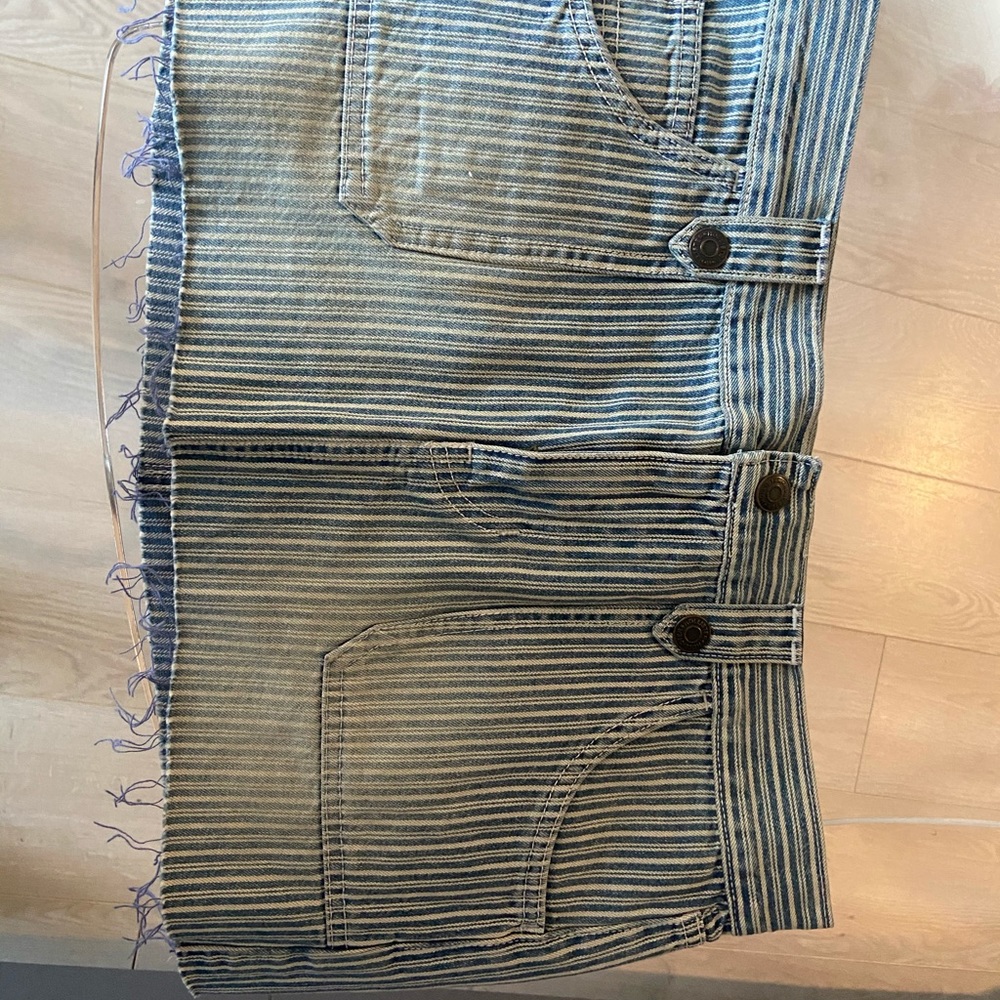 Hollister denim skirt